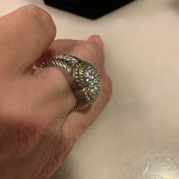 Judith Ripka 8.75 size SS ring with CZ stones - Picture 4 of 5